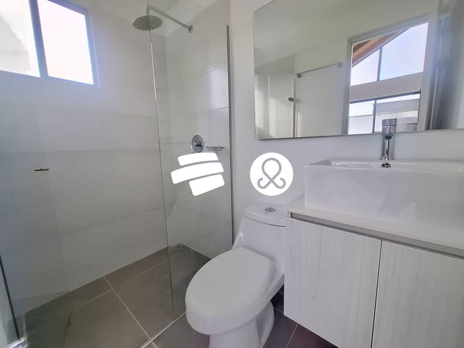Casa de 3 alcobas en venta en Bello, 155 m² · foto 24 de 24
