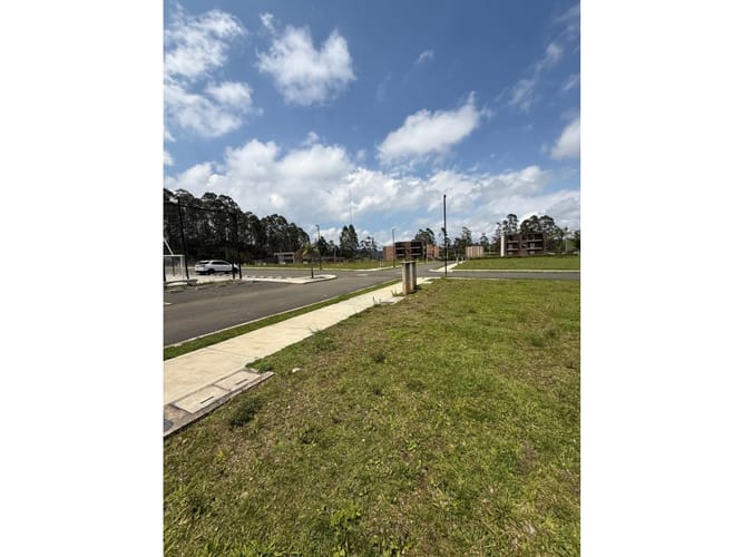Lote en venta en Alcaravanes, Marinilla, 90 m² · foto 4 de 5