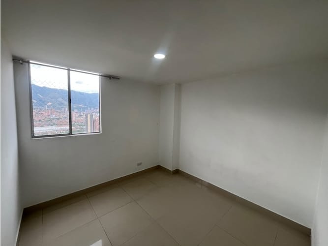 Apartaestudio en arriendo en La Gabriela, Bello, 35 m² · foto 5 de 8