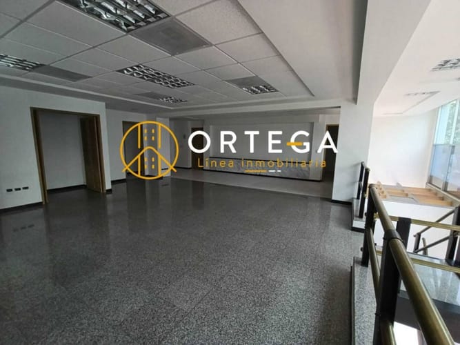 Local en arriendo en Antonia Santos Centro, Bucaramanga, 275 m² · foto 11 de 18