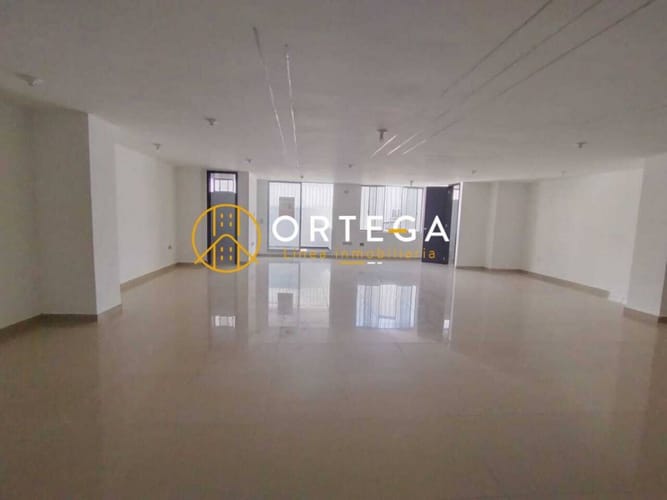 Local en arriendo en Cabecera Del Llano, Bucaramanga, 100 m² · foto 2 de 8