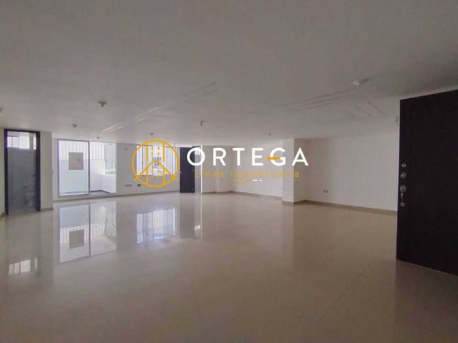 Local en arriendo en Cabecera Del Llano, Bucaramanga, 100 m² · foto 3 de 8