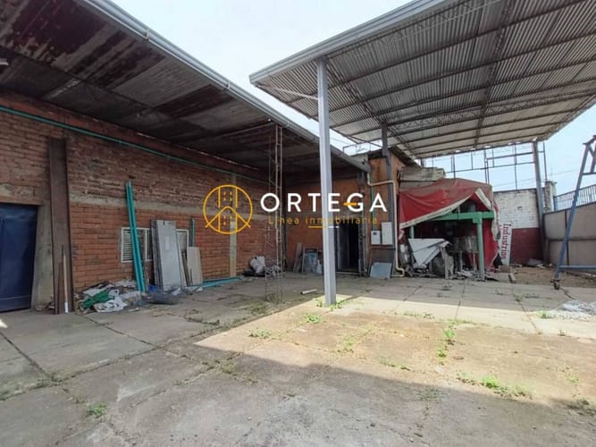 Bodega en arriendo en Villa Mercedes, Bucaramanga, 135 m² · foto 2 de 7