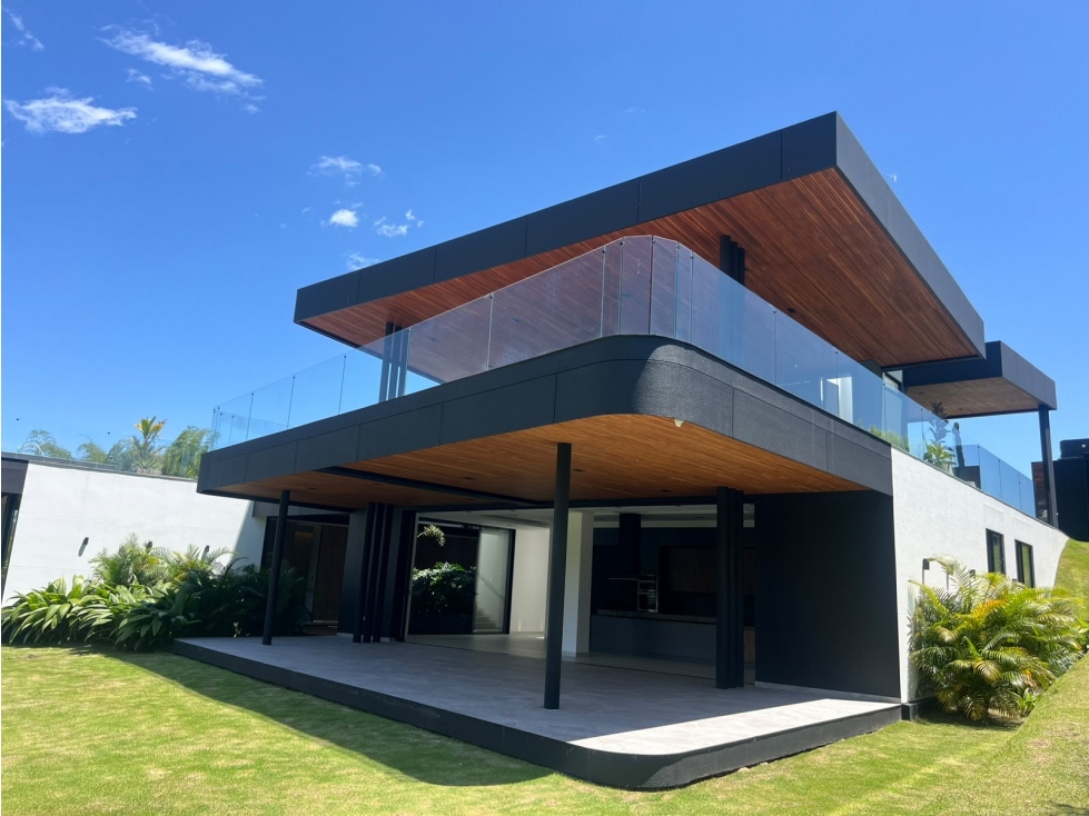 Casa en venta en Combia, Pereira · foto 2 de 24