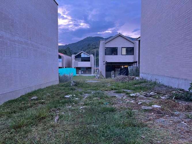Lote en venta en El Retiro, 107 m² · foto 4 de 12