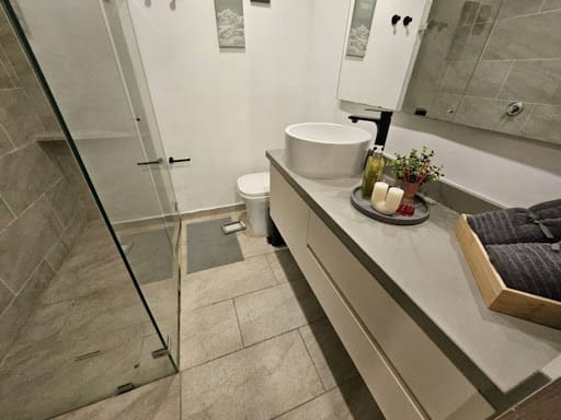 Apartamento de 1 alcoba en arriendo en Cola Del Zorro, Medellín, 77 m² · foto 22 de 24