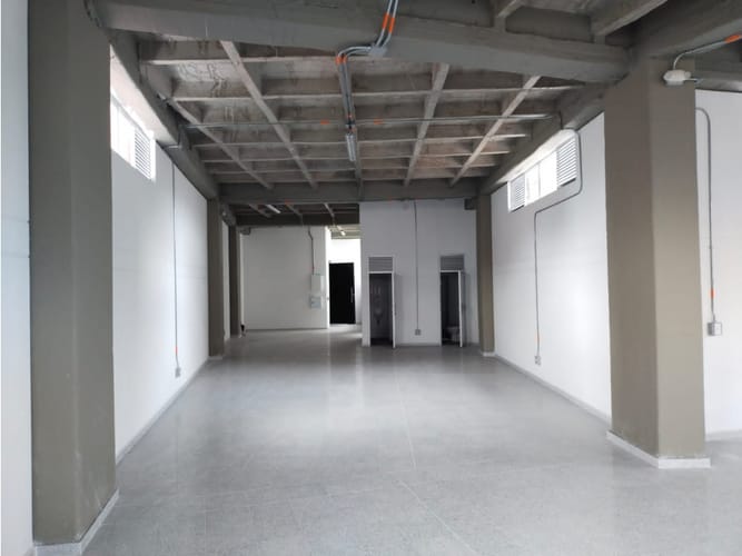 Bodega en arriendo en Belén, Medellín, 180 m² · foto 12 de 12