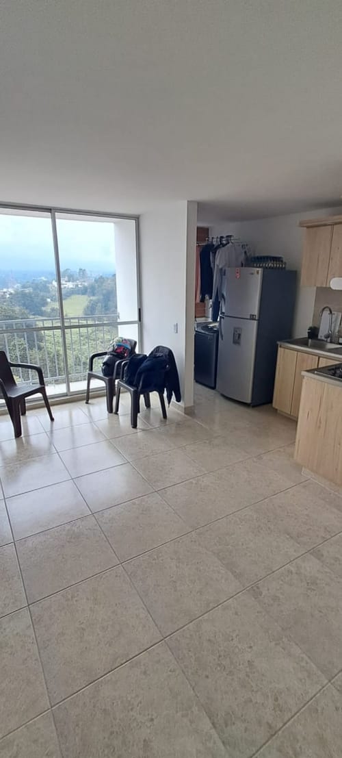 Apartamento de 3 alcobas en venta en El Porvenir, Rionegro, 51 m² · foto 5 de 9