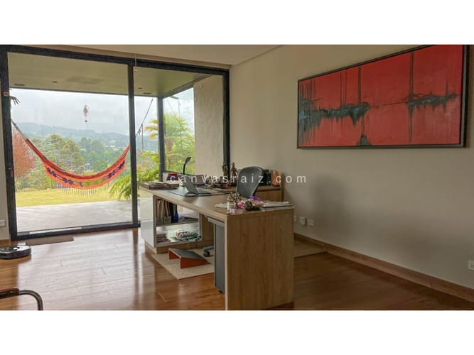 Casa de 6 alcobas en venta en Las Palmas, Rionegro, 526 m² · foto 10 de 16