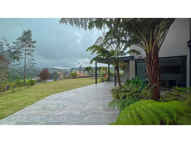 Casa de 6 alcobas en venta en Las Palmas, Rionegro, 526 m² · foto 14 de 16