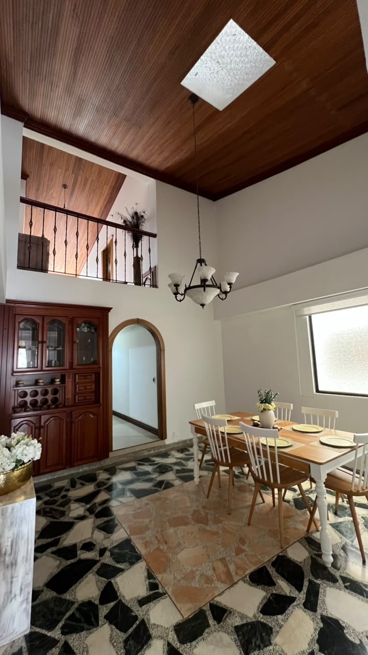 Apartamento en venta en Pinares, Pereira · foto 3 de 15