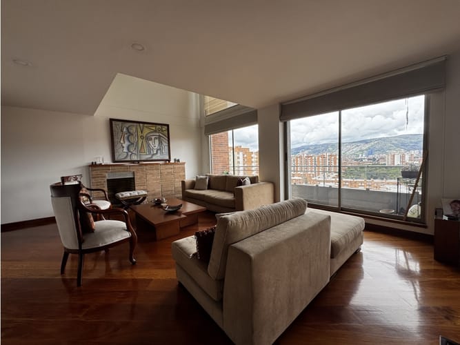 Apartamento en venta en Colina Campestre, Bogotá · foto 2 de 24