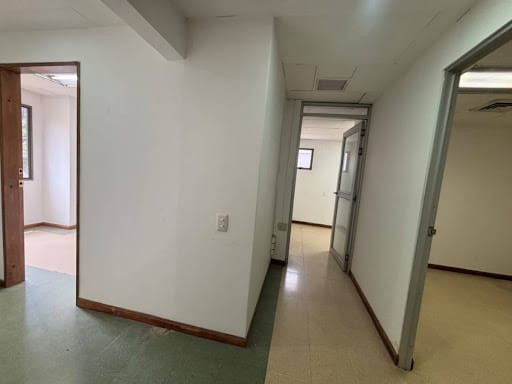 Consultorio en arriendo en Prado, Medellín, 31 m² · foto 10 de 10