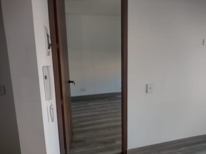 Apartaestudio en venta en Modelia, Bogotá, 30 m² · foto 8 de 13