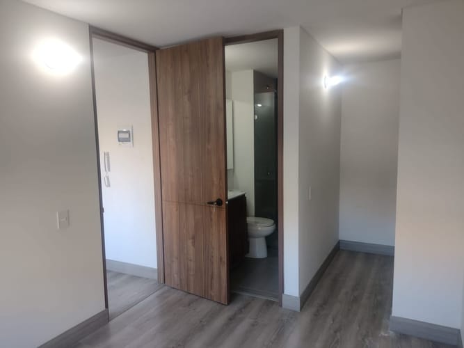 Apartaestudio en venta en Modelia, Bogotá, 30 m² · foto 7 de 13