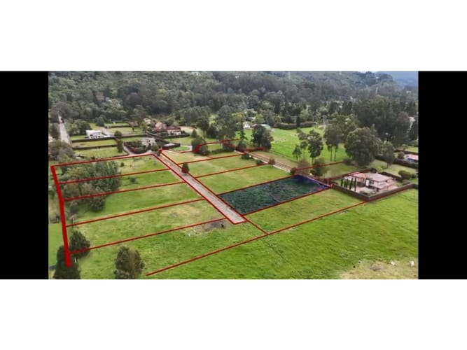 Lote en venta en Fonquetá, Chía, 1602 m² · foto 2 de 8