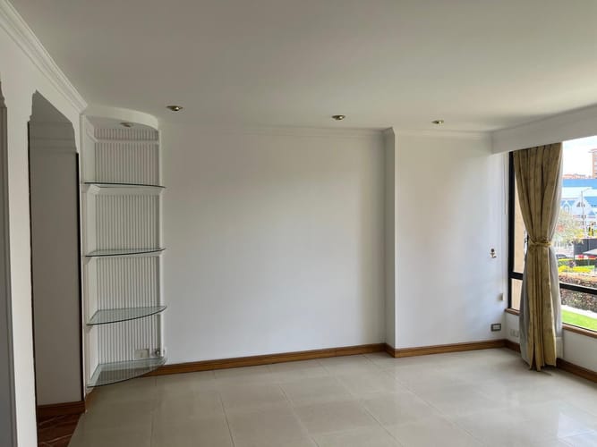Apartamento de 3 alcobas en venta en Colina Campestre, Bogotá, 133 m² · foto 8 de 24