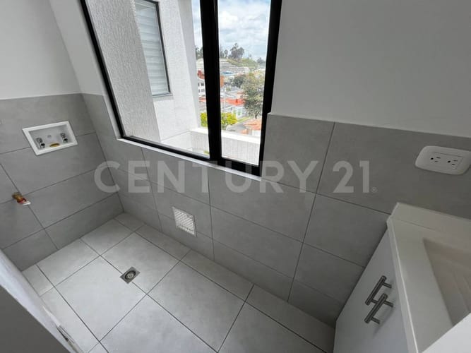 Apartamento de 2 alcobas en arriendo en Niza Suba, Bogotá, 74 m² · foto 12 de 20