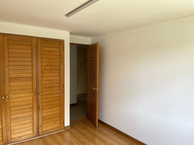 Apartamento de 3 alcobas en venta en Colina Campestre, Bogotá, 133 m² · foto 18 de 24