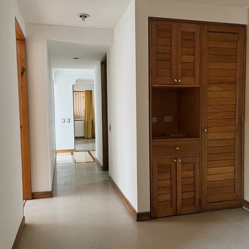 Apartamento de 3 alcobas en venta en Colina Campestre, Bogotá, 133 m² · foto 20 de 24