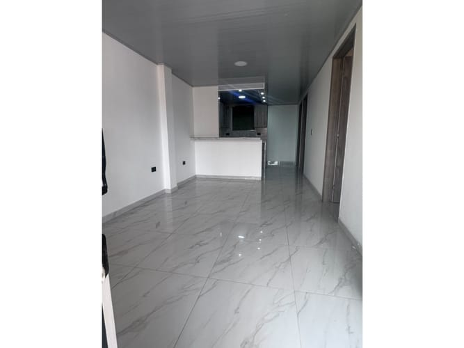 Apartamento de 3 alcobas en venta en Ciudad 2000, Floridablanca, 53 m² · foto 3 de 13