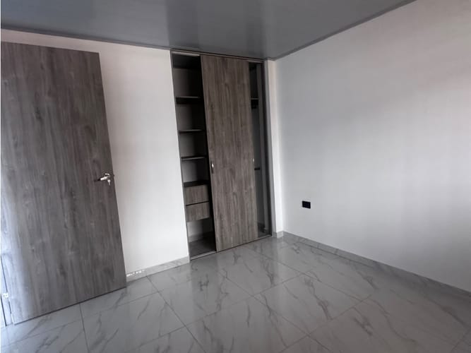 Apartamento de 3 alcobas en venta en Ciudad 2000, Floridablanca, 53 m² · foto 6 de 13