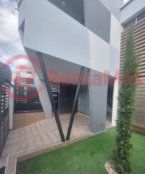 Casa en venta en Niza, Cúcuta · foto 3 de 24