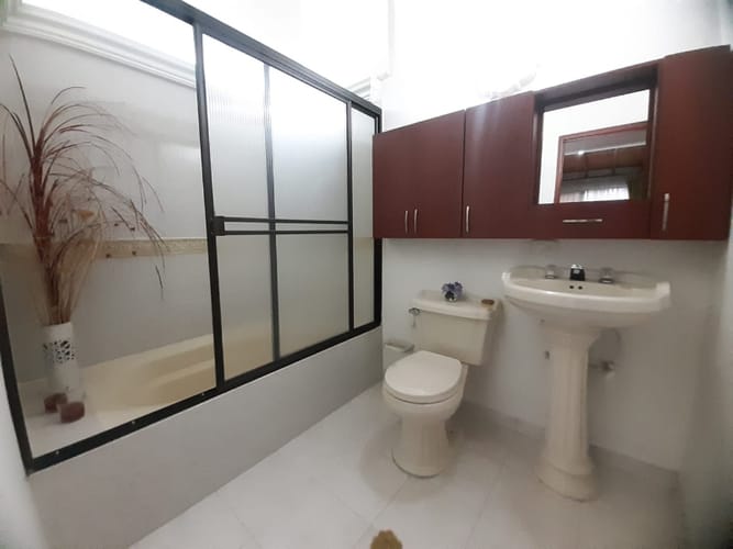 Apartamento de 3 alcobas en venta en La Gloria, Medellín, 117 m² · foto 11 de 13