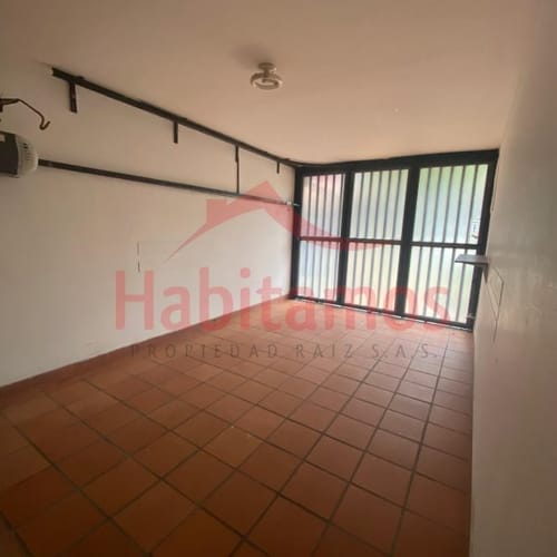 Apartamento de 3 alcobas en venta en La Gloria, Medellín, 117 m² · foto 12 de 13