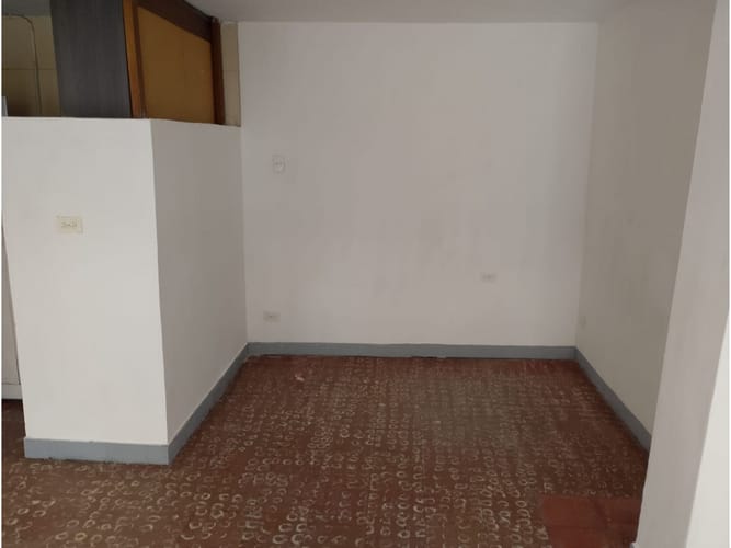 Casa de 4 alcobas en venta en Enciso, Medellín, 83 m² · foto 6 de 23