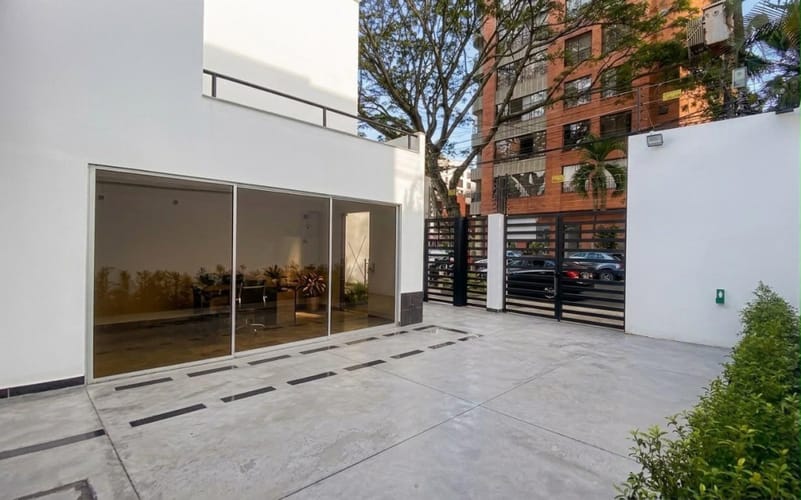 Local en arriendo en El Peñon, Cali, 110 m² · foto 3 de 20