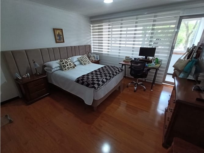 Apartamento de 3 alcobas en venta en Bolivariana, Medellín, 144 m² · foto 8 de 11