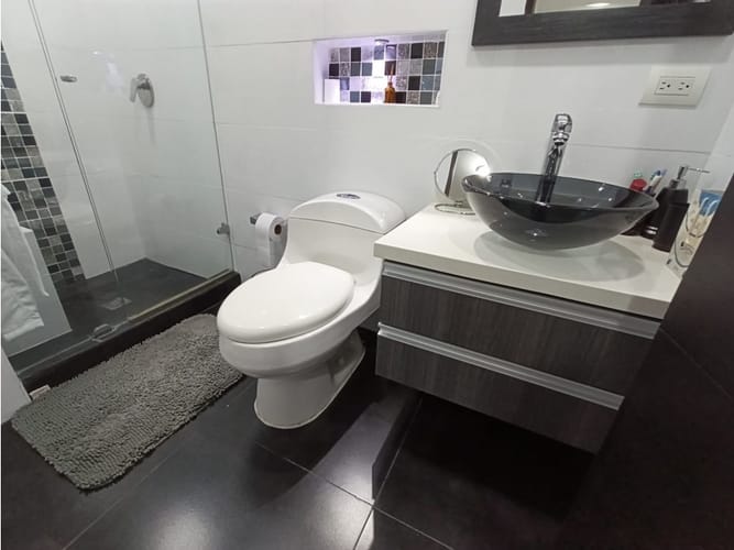 Apartamento de 3 alcobas en venta en Bolivariana, Medellín, 144 m² · foto 10 de 11