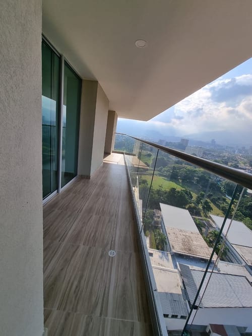 Apartamento de 3 alcobas en venta en Picaleña Y Mirolindo, Ibagué, 116 m² · foto 10 de 17
