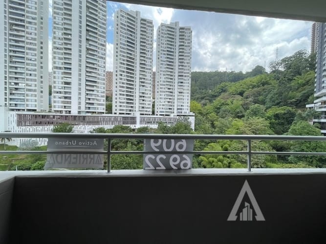 Apartamento de 3 alcobas en arriendo en Loma Del Indio, Medellín, 70 m² · foto 8 de 10