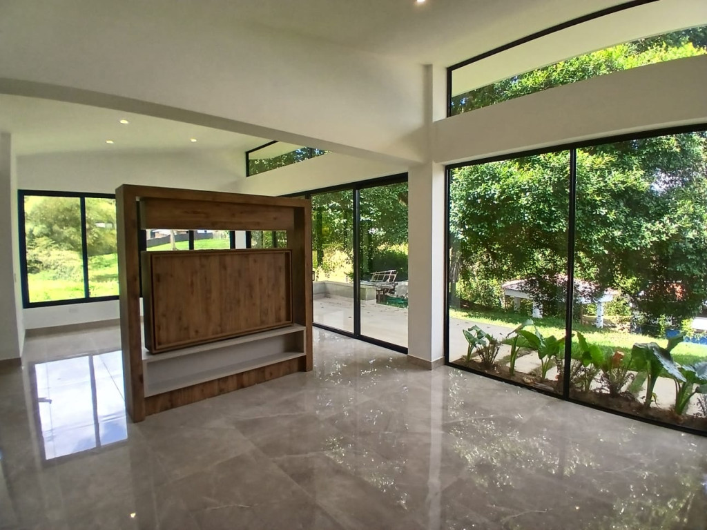 Casa en venta en Cerritos, Pereira · foto 3 de 24