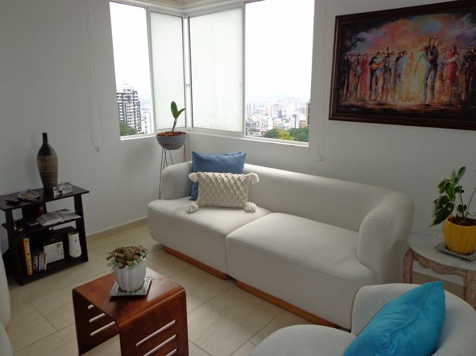 Apartamento de 3 alcobas en venta en Antiguo Campestre, Bucaramanga, 90 m² · foto 4 de 20