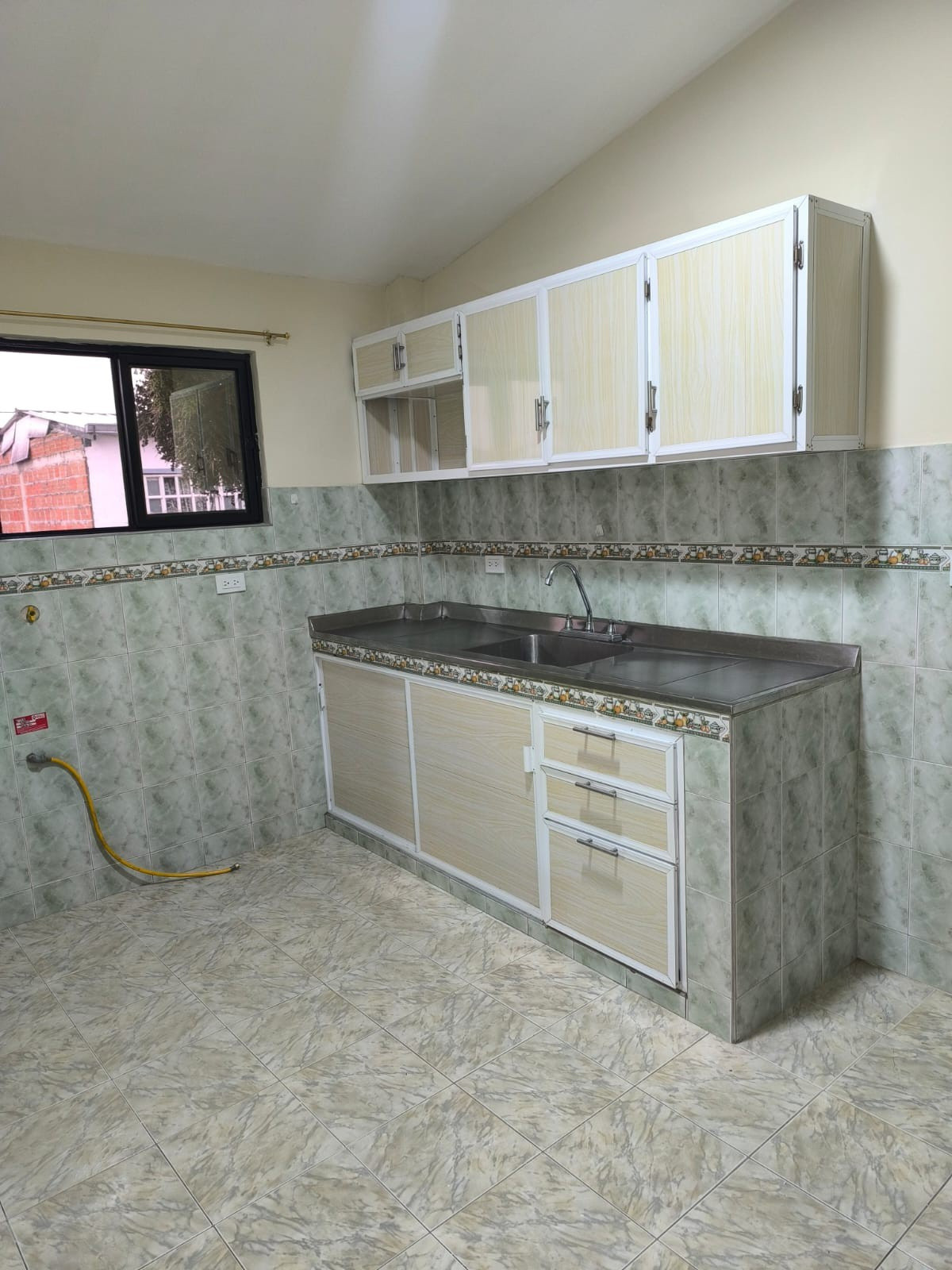 Apartaestudio en arriendo en Santa Fe, Cali · foto 6 de 12