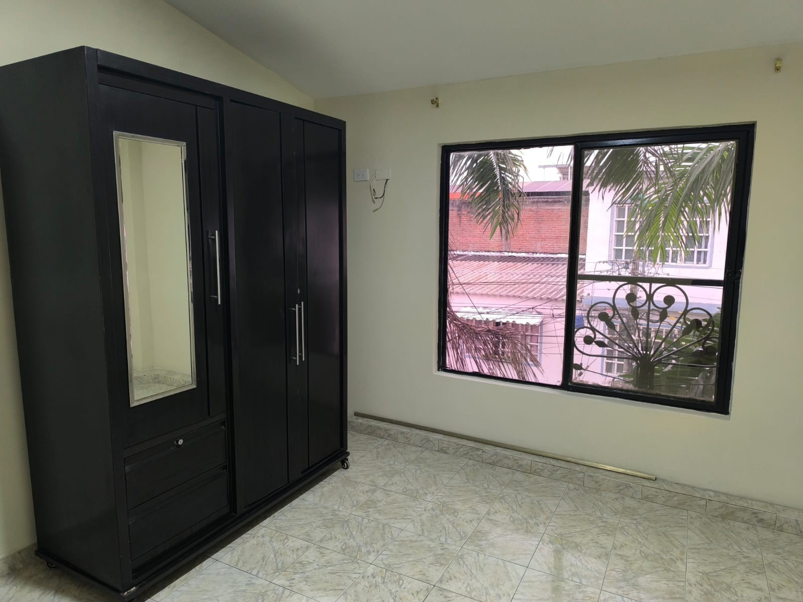 Apartaestudio en arriendo en Santa Fe, Cali · foto 8 de 12