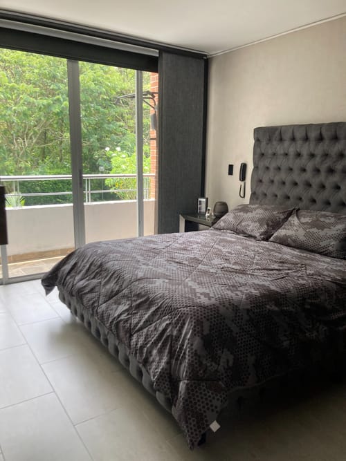 Casa de 4 alcobas en venta en Cr. Los Arroyuelos, Ibagué, 220 m² · foto 8 de 15