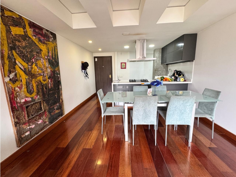 Apartamento en venta en Los Rosales, Bogotá · foto 2 de 16