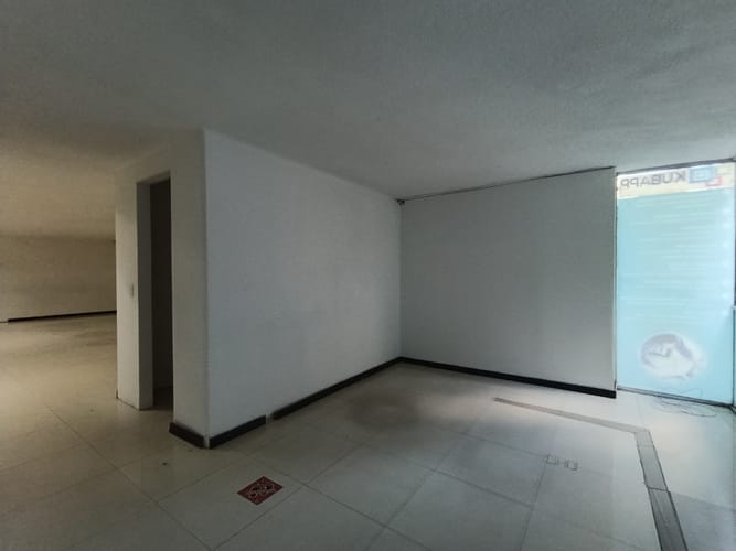 Local en arriendo en Centro, Cúcuta, 400 m² · foto 2 de 14