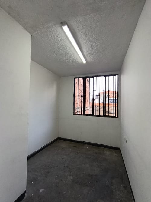 Local en arriendo en Centro, Cúcuta, 400 m² · foto 10 de 14