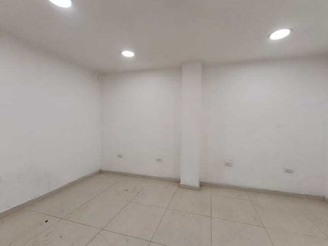 Local en arriendo en Centro, Cúcuta, 400 m² · foto 12 de 14