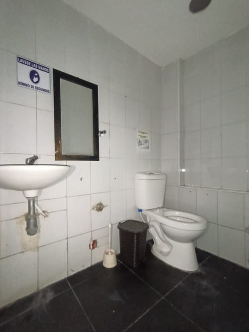Local en arriendo en Centro, Cúcuta, 400 m² · foto 14 de 14