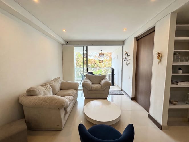 Apartamento de 2 alcobas en venta en Bellavista, Cali, 120 m² · foto 2 de 24