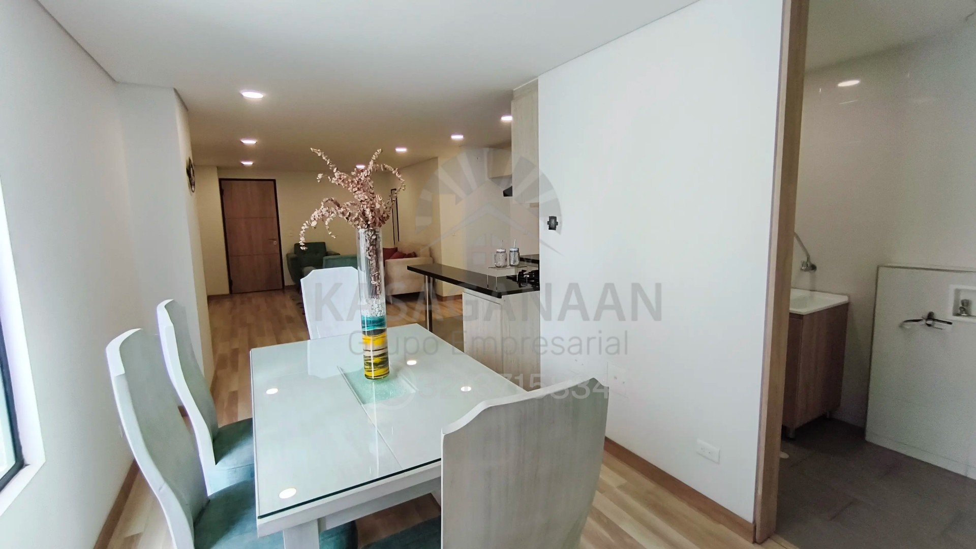 Apartamento en venta en Quinta Paredes, Bogotá · foto 8 de 24