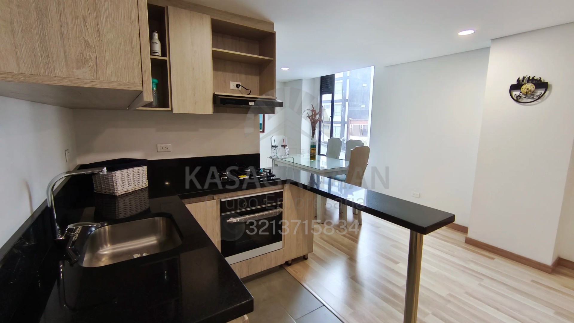 Apartamento en venta en Quinta Paredes, Bogotá · foto 4 de 24