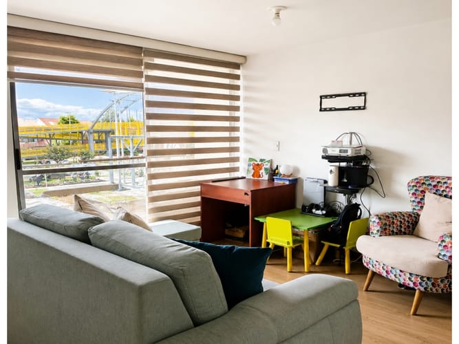 Apartamento de 3 alcobas en venta en El Porvenir, Mosquera, 66 m² · foto 3 de 21