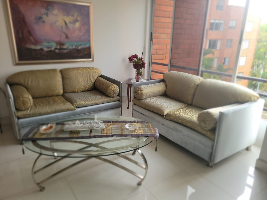 Apartamento en venta en Loma Del Escobero, Envigado · foto 2 de 21